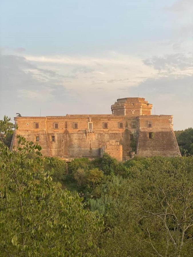 Torre Medievale Il Castellaccio Civita Castellana Luaran gambar
